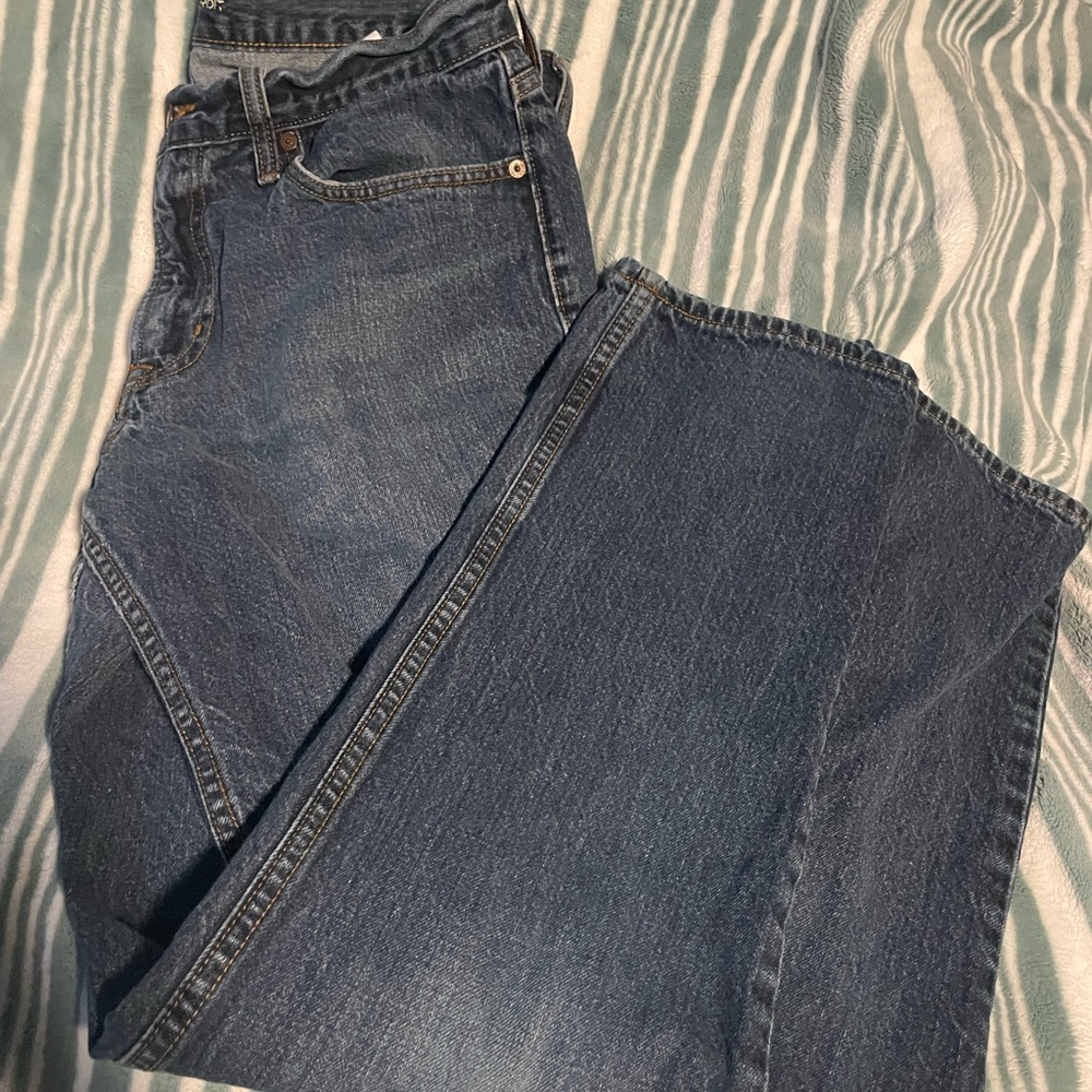 Old navy straight leg jeans 👖